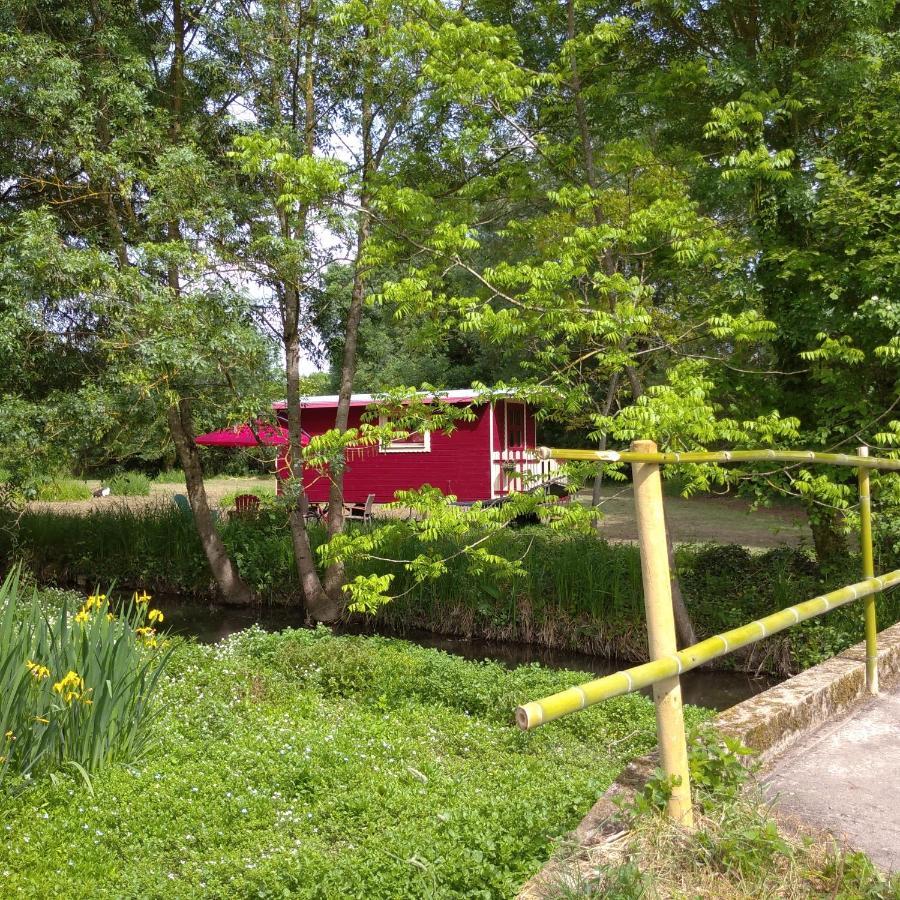 Bauge-en-Anjou La Roulotte Du Moulin De Palet 빌라 외부 사진
