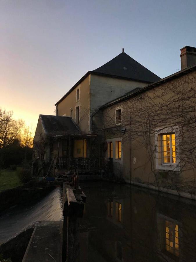 Bauge-en-Anjou La Roulotte Du Moulin De Palet 빌라 외부 사진